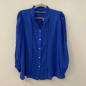 Ann Taylor blue long sleeve blouse